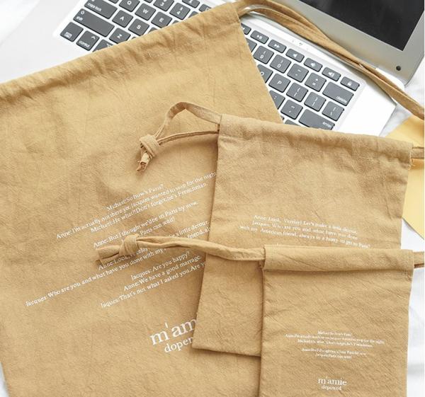 Envoltório de empacotamento impresso feito sob encomenda dos sacos do presente da joia da tela de serapilheira do algodão com logotipo
