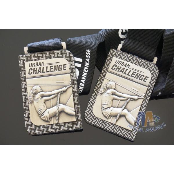 Die Cast 3D Relief Medals For Club / Figure Sandblast Background