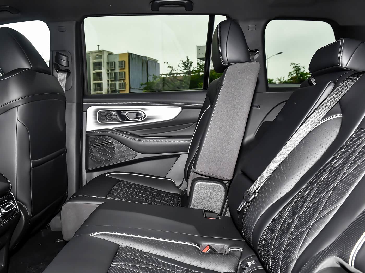2026 GAC Trumpchi GS8 2WD 2.0T Five-Seat Luxury Edition