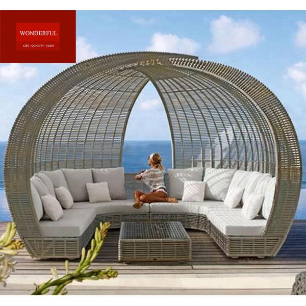 Leisure Outdoor Rattan Furniture Patio Wicker Park Sun Lounger with Coffee Table