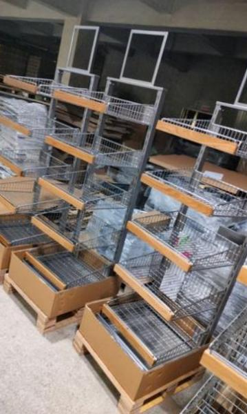 Powder Coating Wire Shelf Display With Solidwood Nosing AT-0059