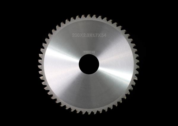 o corte redondo do metal do cermet considerou o cortador das lâminas utilizar ferramentas 200 x 2,0 x 1,7 x 54