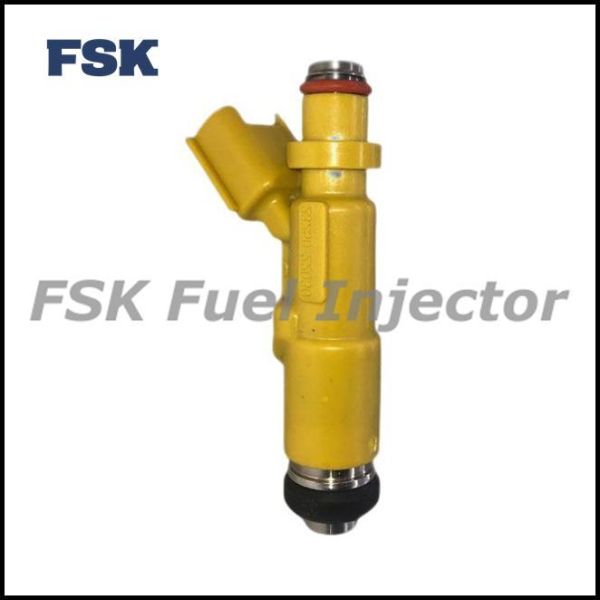 Engine Fuel Injectors 23250-22030 Car Fuel Injector For Toyota Corolla