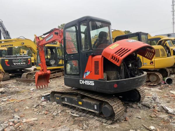 Orange Color Mini Used Cat Doosan Dx55 Second Hand Excavator 5.5 Ton