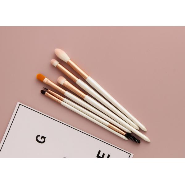 Vonira Beauty двойная макияжная щетка с макияжным покрытием и макияжной щеткой с двойным концом с деревянной ручкой