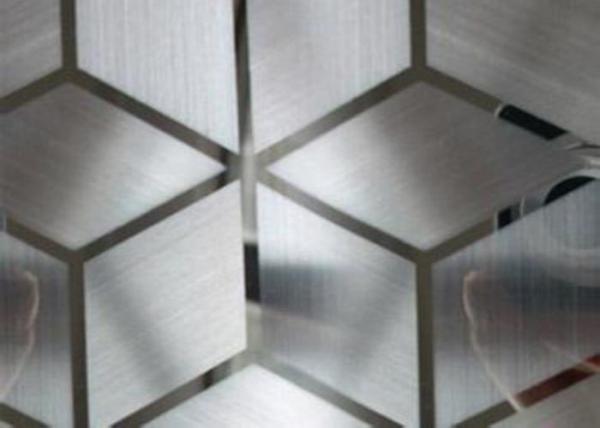 Hot Roll Wall Panel Embossed Steel Plate , 201 Diamond Pattern Stainless Steel Sheet