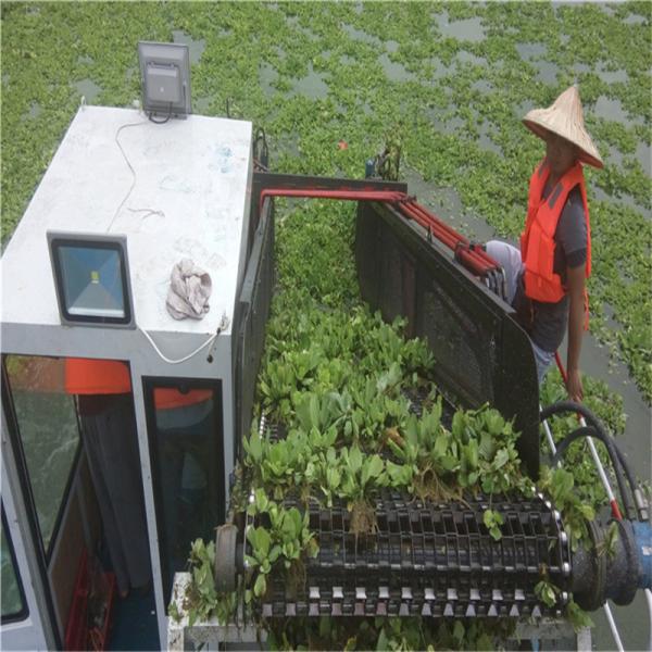 Small Lake Water Hyacinth Harvester Boat for Aquatic Weed Mowing