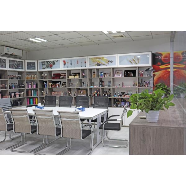 Вкладыш глаза ручки ODM OEM деревянный чистит черный или подгонянный цвет щеткой