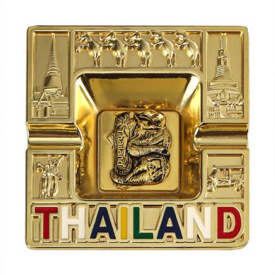 Stylish Portable 100*100MM Gold Color Plated Metal Ashtray Made From Recycled Materials