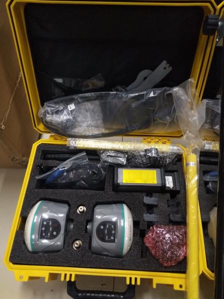 CHC Brand T3 RTK GNSS GPS with 576 channels for surveying instrument