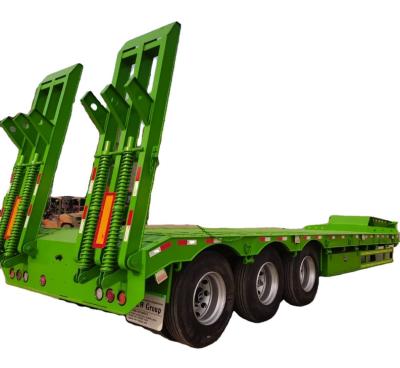 Équipement de transport de 80 à 120 tonnes Lowboy Truck Trailer détachable à col de poule Semi-remorque basse pour le Mali