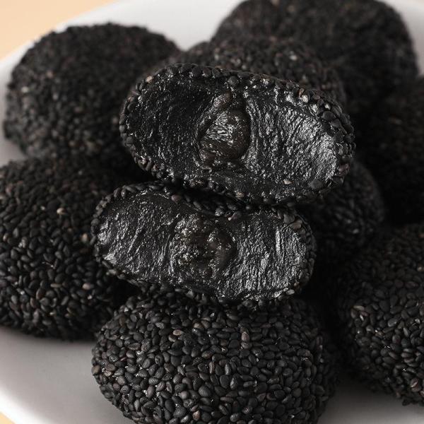 Soft and Chewy Rice Chocolate Mochi Center Delicious Snacks