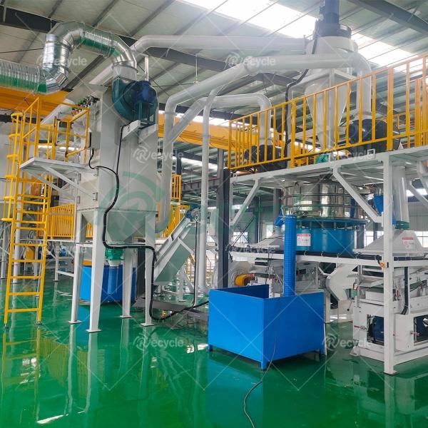 Máquina de reciclagem de capacidade de 200-300 kg/h para 2025 EV Bateria de automóvel Bateria de lítio Separado