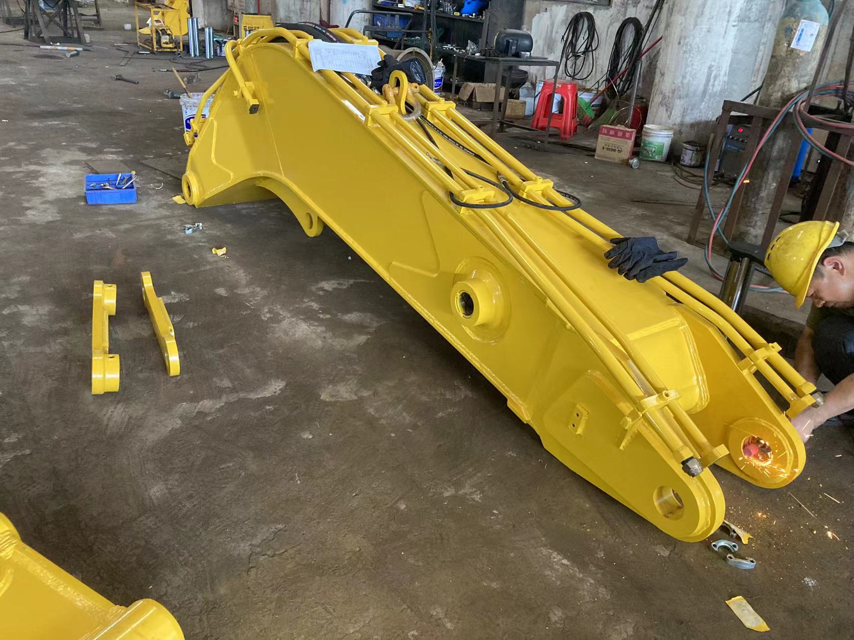 Heavy Duty Hydraulic Excavator Tunnel Arm  Shorten Boom and Arm 40-45Ton Load Capacity for Mining & Construction