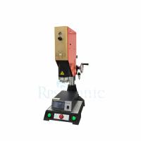 Máquina de solda plástica ultrassônica do controle 2600w do PLC para o carregador do telefone celular