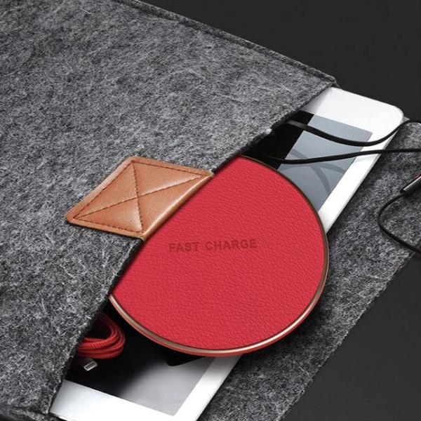 Fashionable Round PU Leather Desktop Wireless Phone Charger 5V 2A 9V 1.67A Input