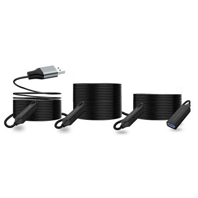 Câble répéteur USB 3.0 actif avec quatre amplificateurs de signal sur une longueur de 20 mètres