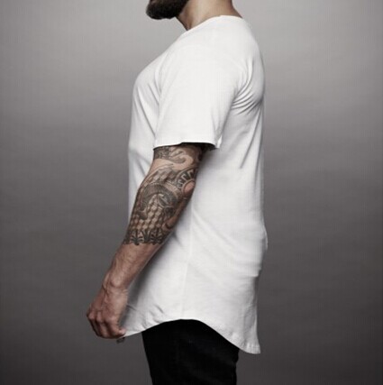 Round bottom casual man long fit t shirt blank white t shirt below
