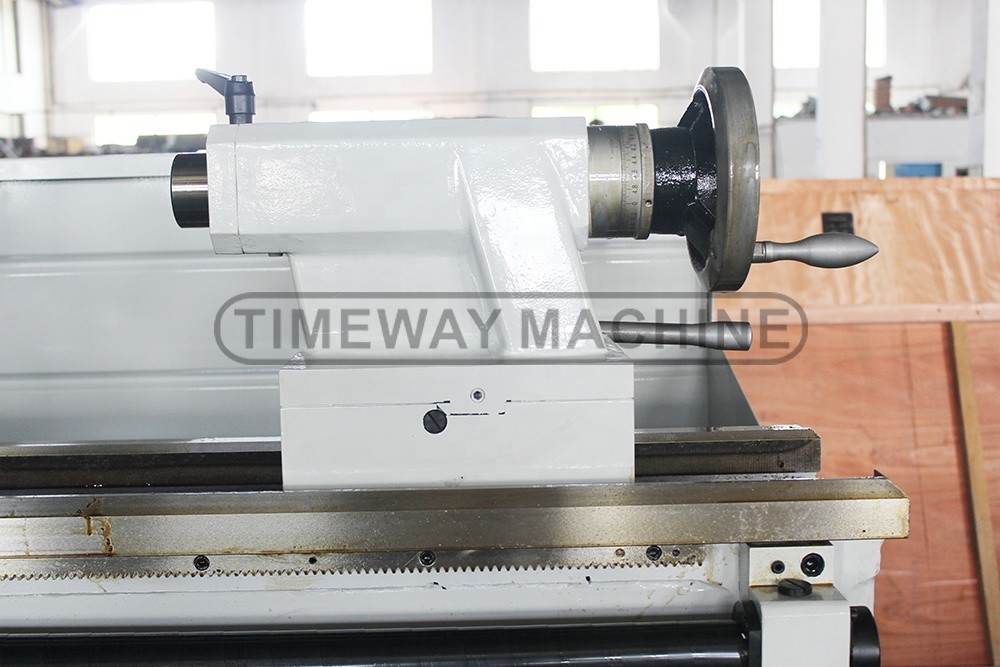 Metal Turning 410mm Swing Horizontal Lathe Machine Tool at with and 0.01mm Roundness