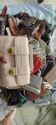 Charming 2nd Hand Women's Messenger Bag in Different Colors