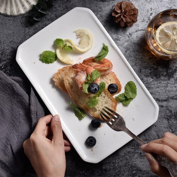 Plain Hotel A Grade Porcelain Plates Durable Heat Resistant White Porcelain Dishes