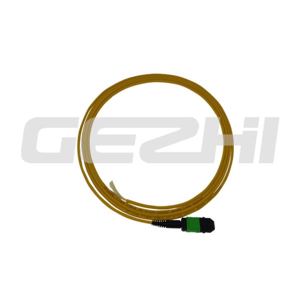 Куртка гибкого провода PVC/LSZH оптического волокна LC OM3/OM4 8/12/24F MPO/MTP для телекоммуникаций