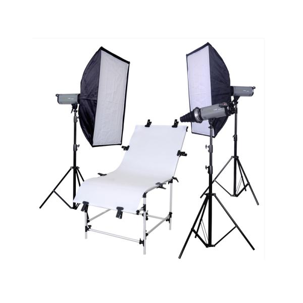 Вспышка повторно использует время 0,7 - студия экономики 2с освещая наборы