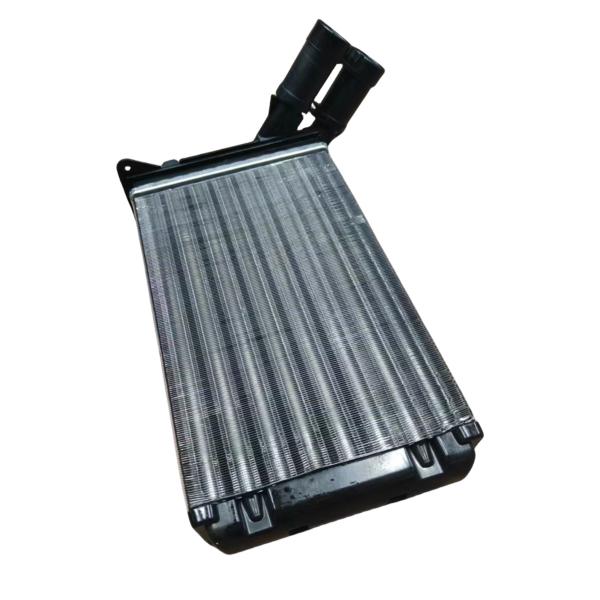 Pièces détachées automobiles 1.6 réservoir d'eau à air chaud pour Peugeot Citroën Plymouth Chrysler OE 8262000 C00006448C8