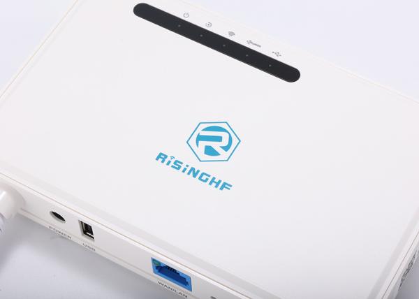 RHF2S024-470 LoRaWAN Protocol Class A/C Indoor Wireless Gateway Compact Design