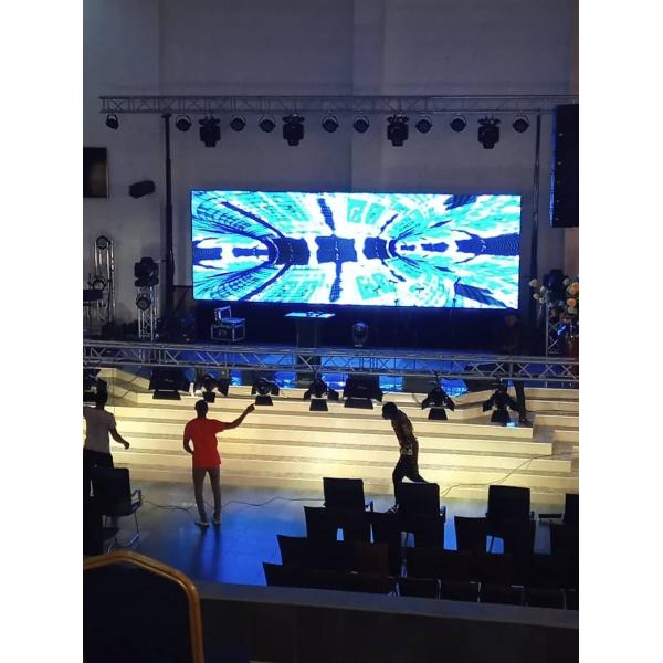 CCC IP40 P3.91 LED Video Wall Panel 500X500mm Aluminum Cabinet
