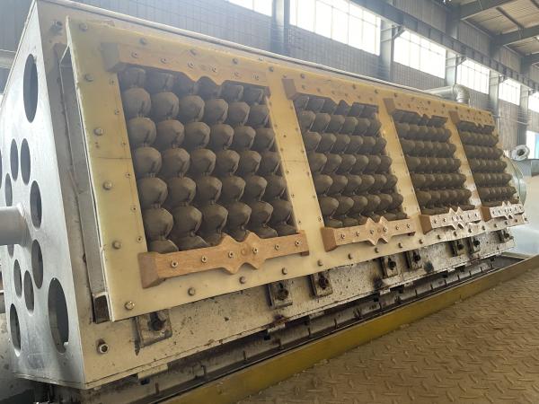 低騒音紙エッグトレイマシン 簡単操作 パルプ成形機 卵箱とリンゴトレイ製造用 380V-440V