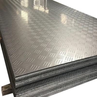 Zero Spangle Galvanized Checkered Steel Plate Roll Hot Rolled GI Checkered Sheet
