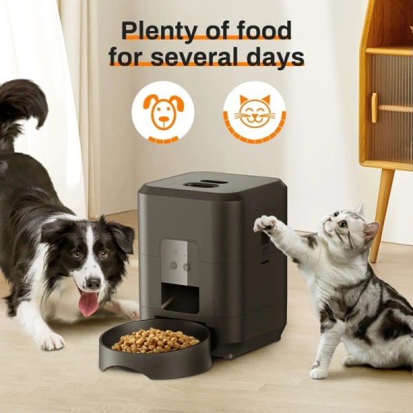 Portable Rechargeable Smart Pet Feeder 2L Automatic Pet Feeding Machine Wifi Remote Control