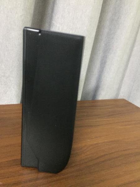 8w Portable Plastic Wall Mounted Scent Delivery System Small Area Use 300CBM White / Black