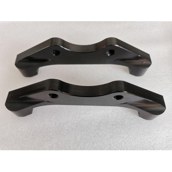 Тип автомобиля кронштейна крумциркуля 6061 тормоза оксидации черным алюминиевым подгонянный фронтом