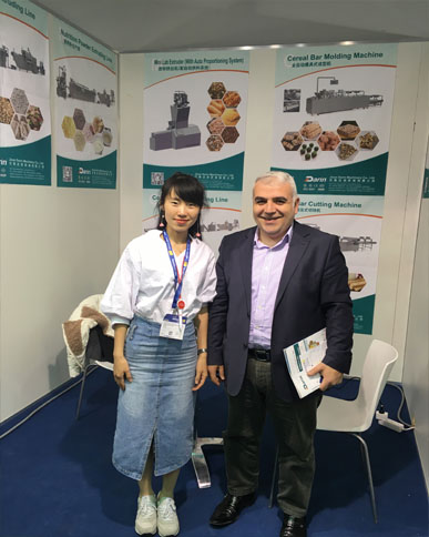 Tipo da linha de produção de aço inoxidável da máquina da barra do cereal/barra lisa DRC-75 do petisco