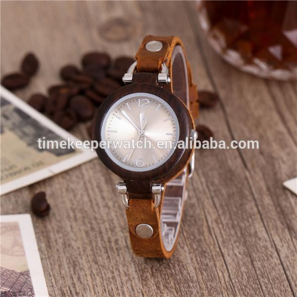 beautiful design made out of wood leather strap wood watch for ladies gift wrist watch women