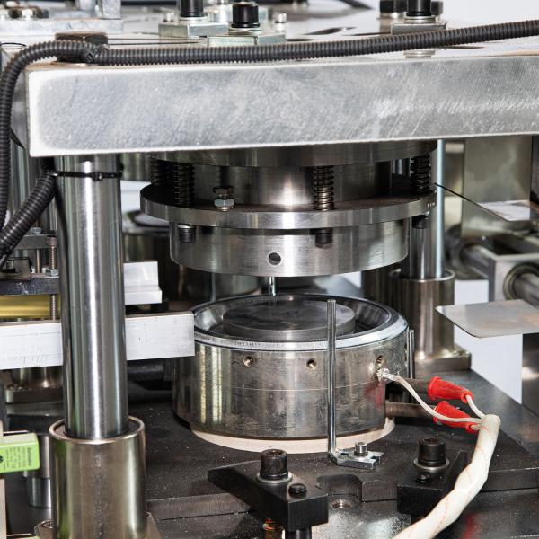 High Potency Paper Plate Manufacturing Machine Disposable Plates Machine 220Volt