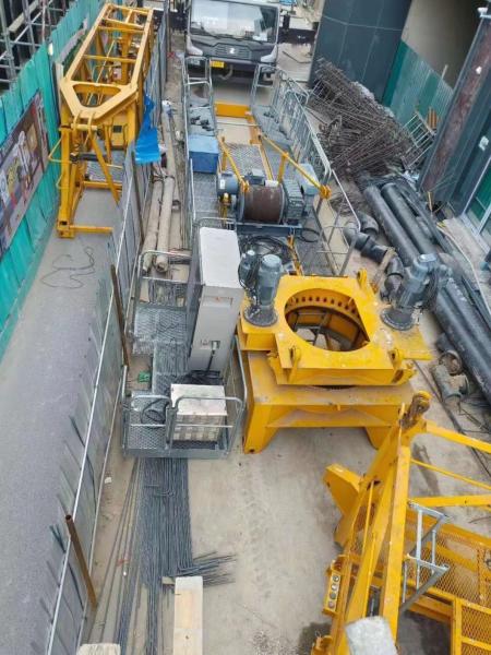 Tower Crane 6515 10T Maximum Lifting Weight Luffing Crane Perfect Working Condition