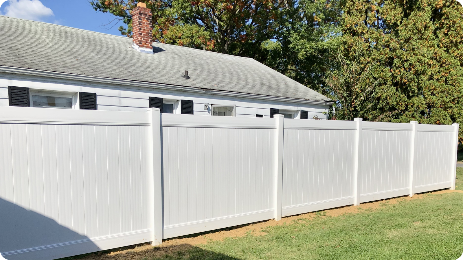 Outdoor PVC Vinyl Privacy Fence Panels  6ft*8ft Horizontal Rail Type