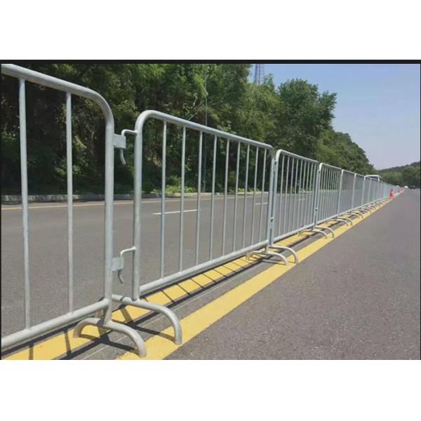 Construction Site Temporary Mesh Fence Portable For Protection / Isolation