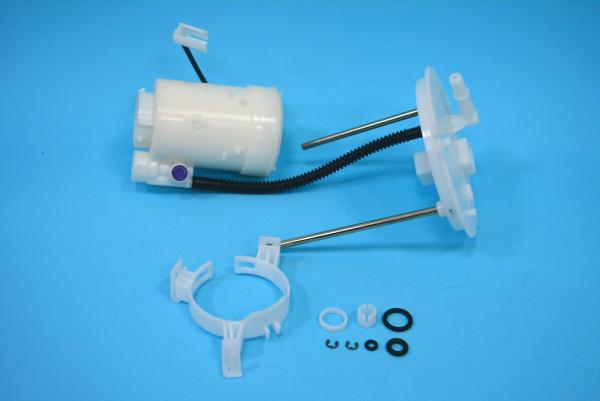 Compact Housing E3 LF5W-13-ZEO Car Fuel Pump For Mazda