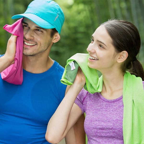 Summer Custom Instant Cooling Refreshing Sports Ice Cool Towel With Silicone Case