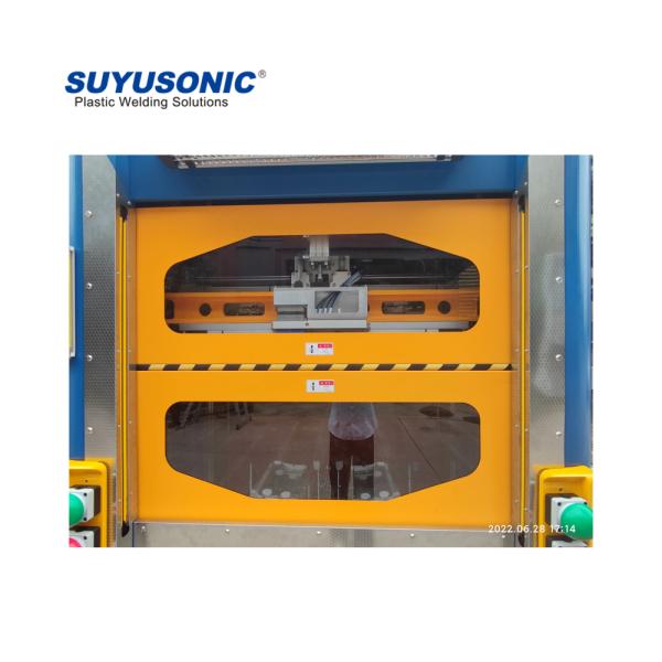 Hot Plate Welding Machine for Automotive Armrest Welding with 220-380V Dual Voltage and 50-60Hz Frequency