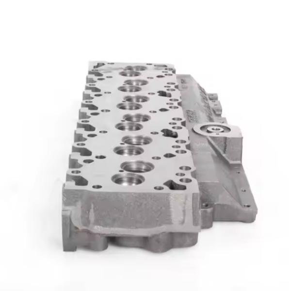6D102 Cylinder Head for Construction Machinery Diesel Engine Spare Parts at Machinery Repair Shops