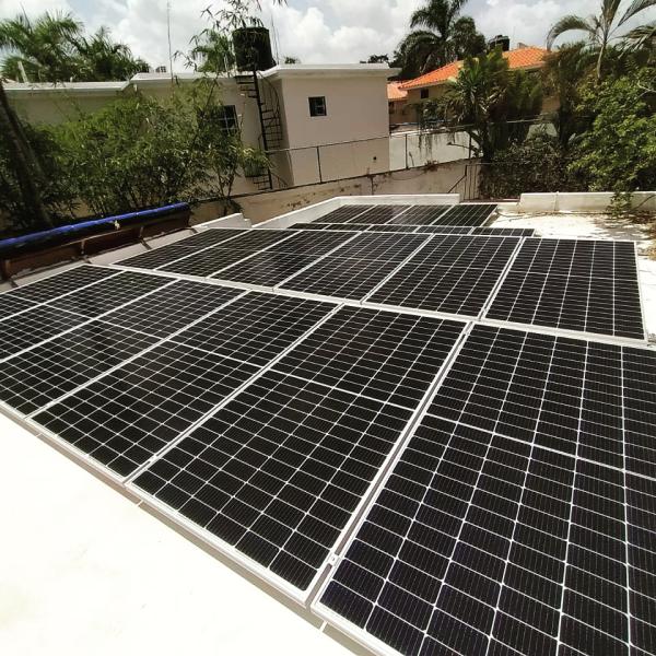 Longi Solar Panel 575Watts 585Watts 590Watts 182mmx182mm Cell Size 22.8% Efficiency