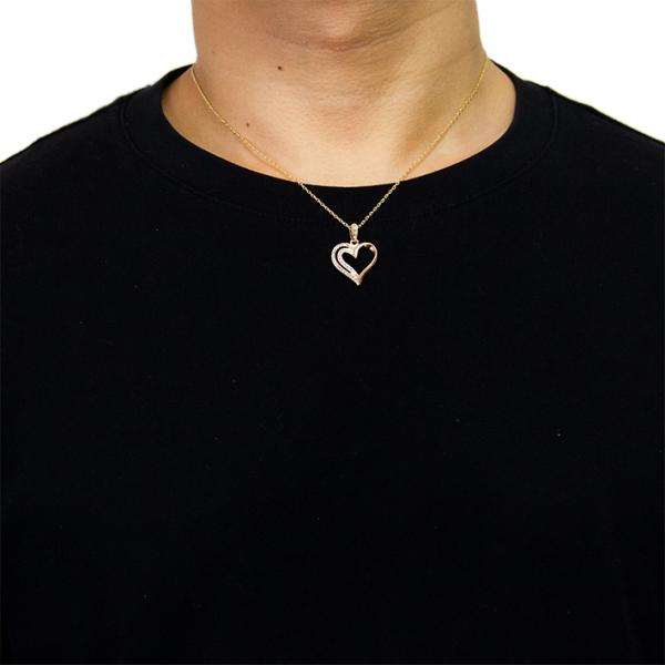 Collar con forma de corazón pequeño con diamantes brillantes chapado en oro de 14 quilates para mamá