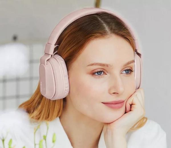Bluetooth Wireless Headphones Over Ear Stereo Sound Bluetooth Headphone For Sports