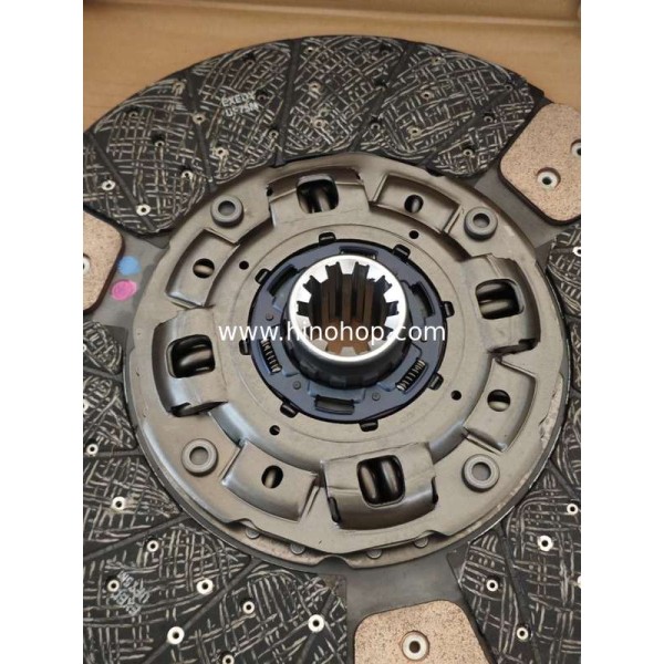 31250-E0072 CLUTCH DISC FOR HINO 700
