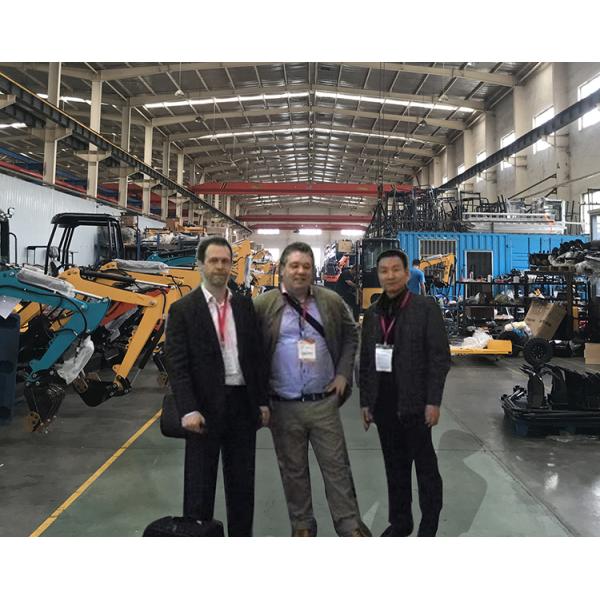 0.8 Tonne Mini Digger With Auger SGS Diesel Engine Excavator